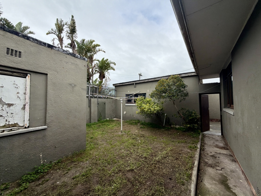 4 Bedroom Property for Sale in Muizenberg Western Cape